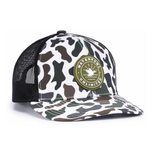 DUCK CAMO TRUCKER SNAPBACK CAP Vignette